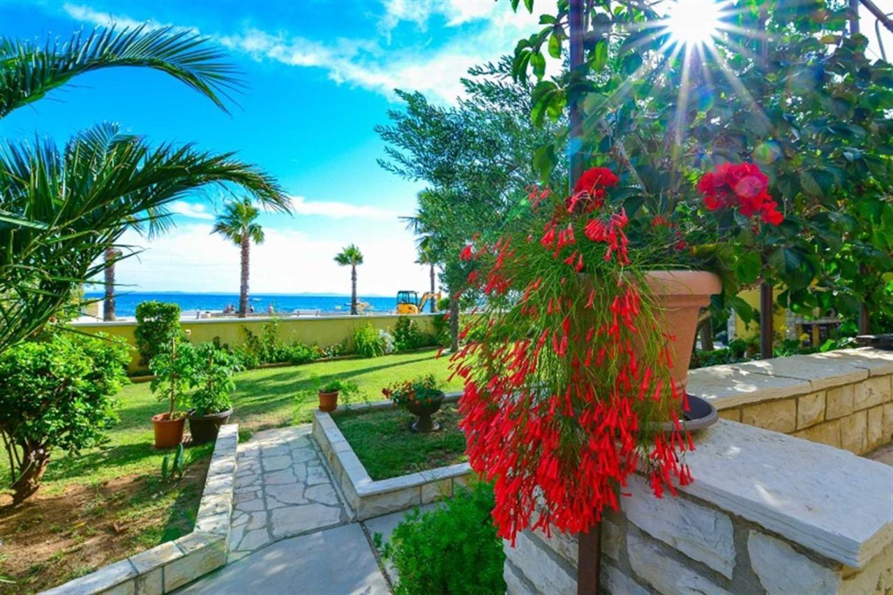 Apartment House Inga Vir Dış mekan fotoğraf