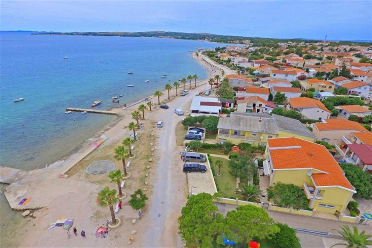 Apartment House Inga Vir Dış mekan fotoğraf