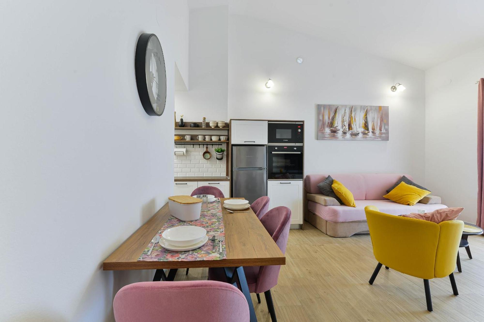 Apartment House Inga Vir Dış mekan fotoğraf