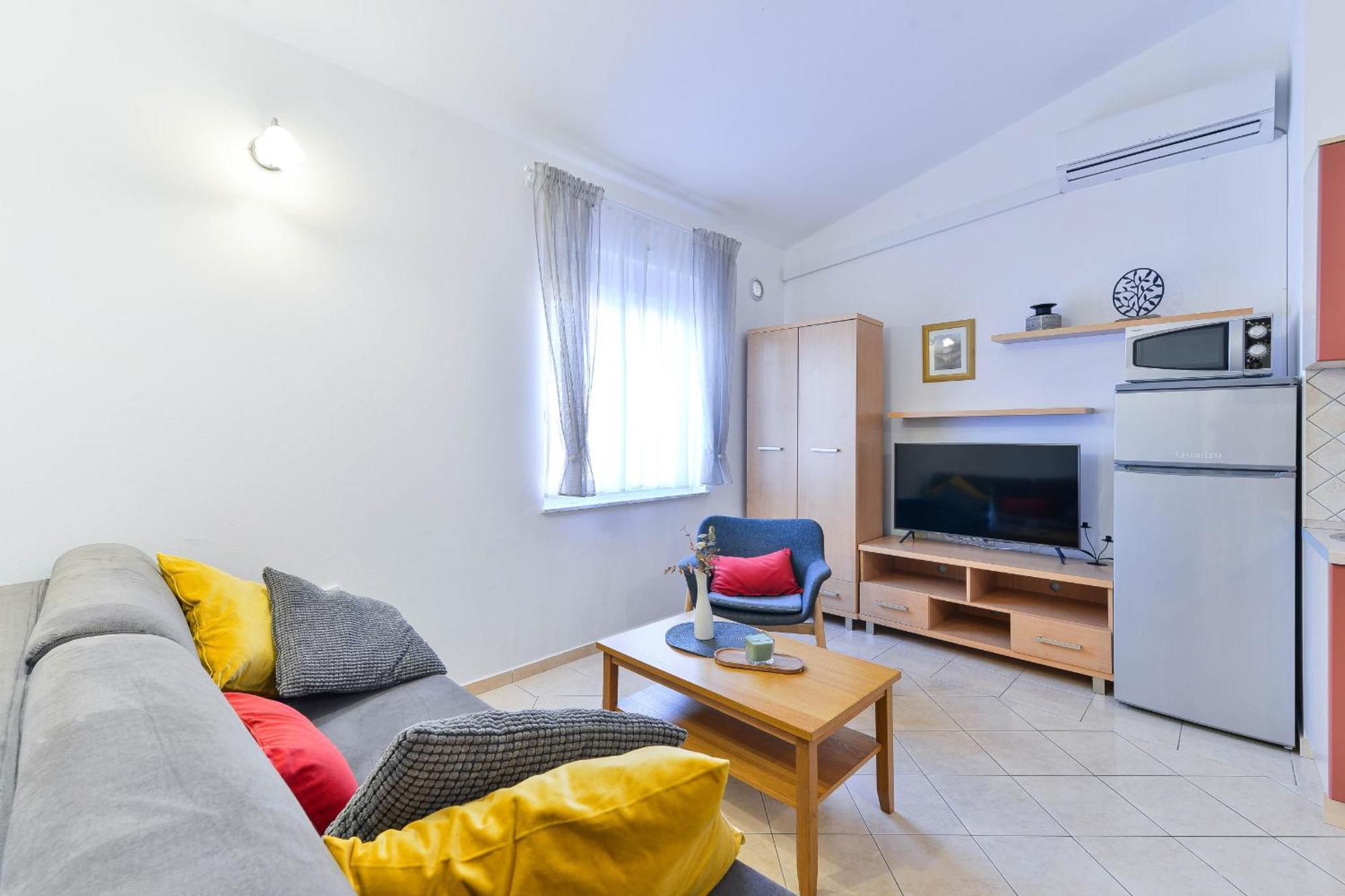 Apartment House Inga Vir Dış mekan fotoğraf