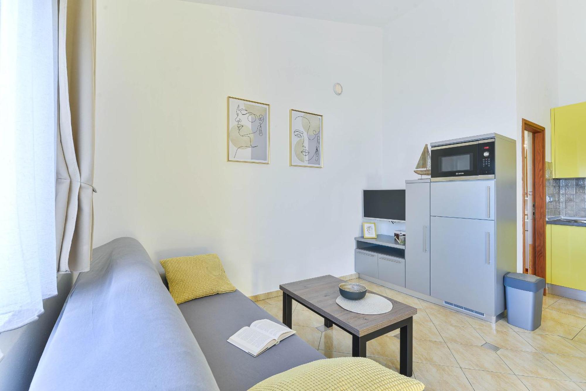 Apartment House Inga Vir Dış mekan fotoğraf